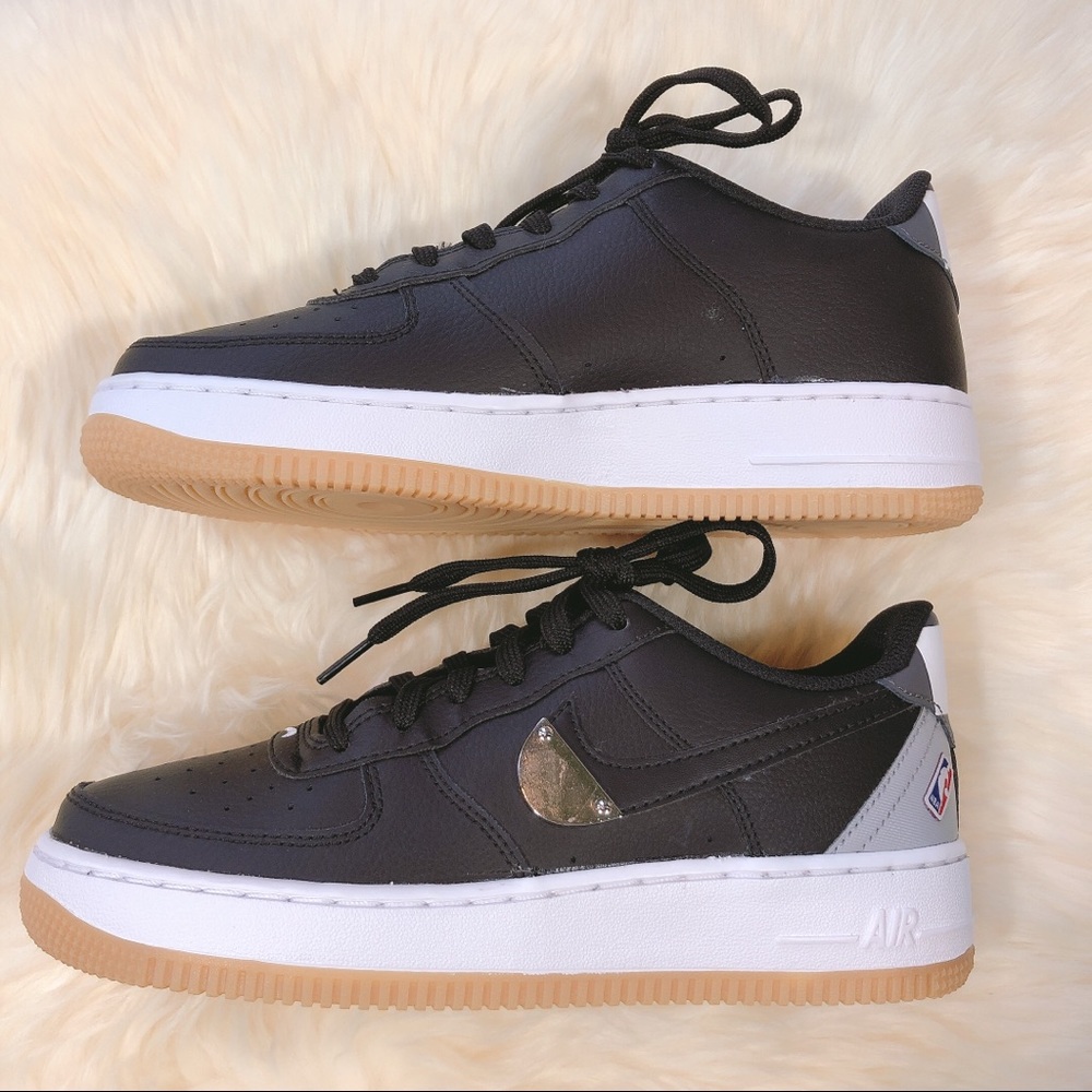 Air Force1 LV8, Black/Wolf Grey, men & wmn sizes